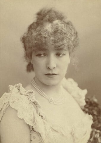 Profile photo of Sarah Bernhardt